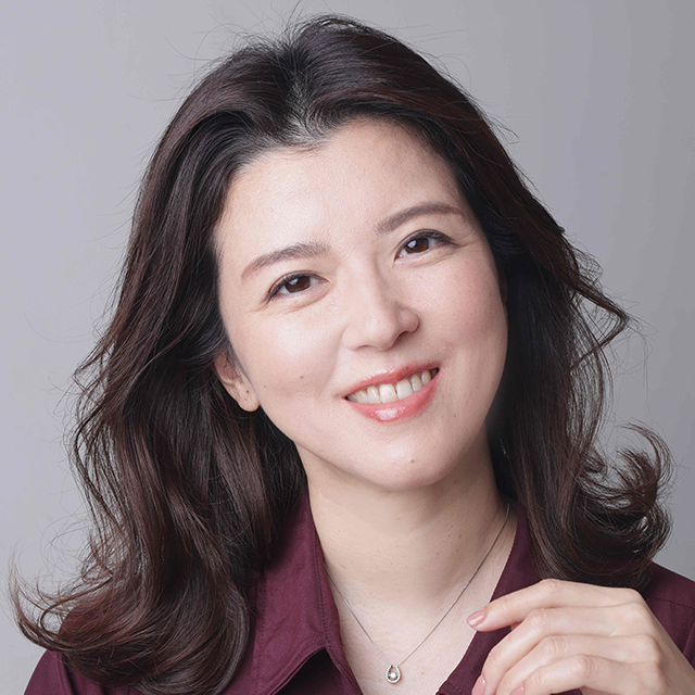山川 智美