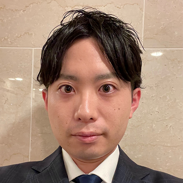 景山 拓人