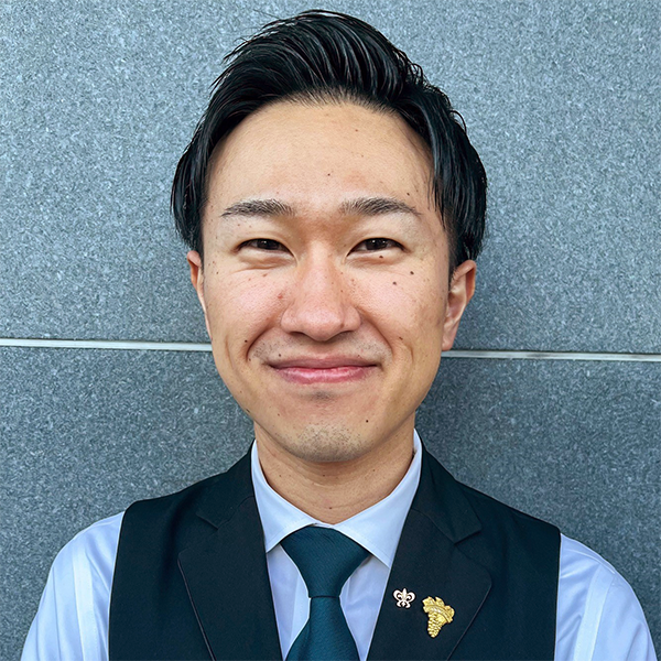 岡村 優雅